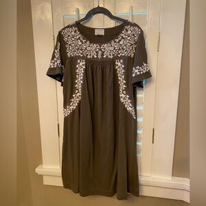 Brown Cotton Summer Dress with White Floral Embroidery - SIZE M